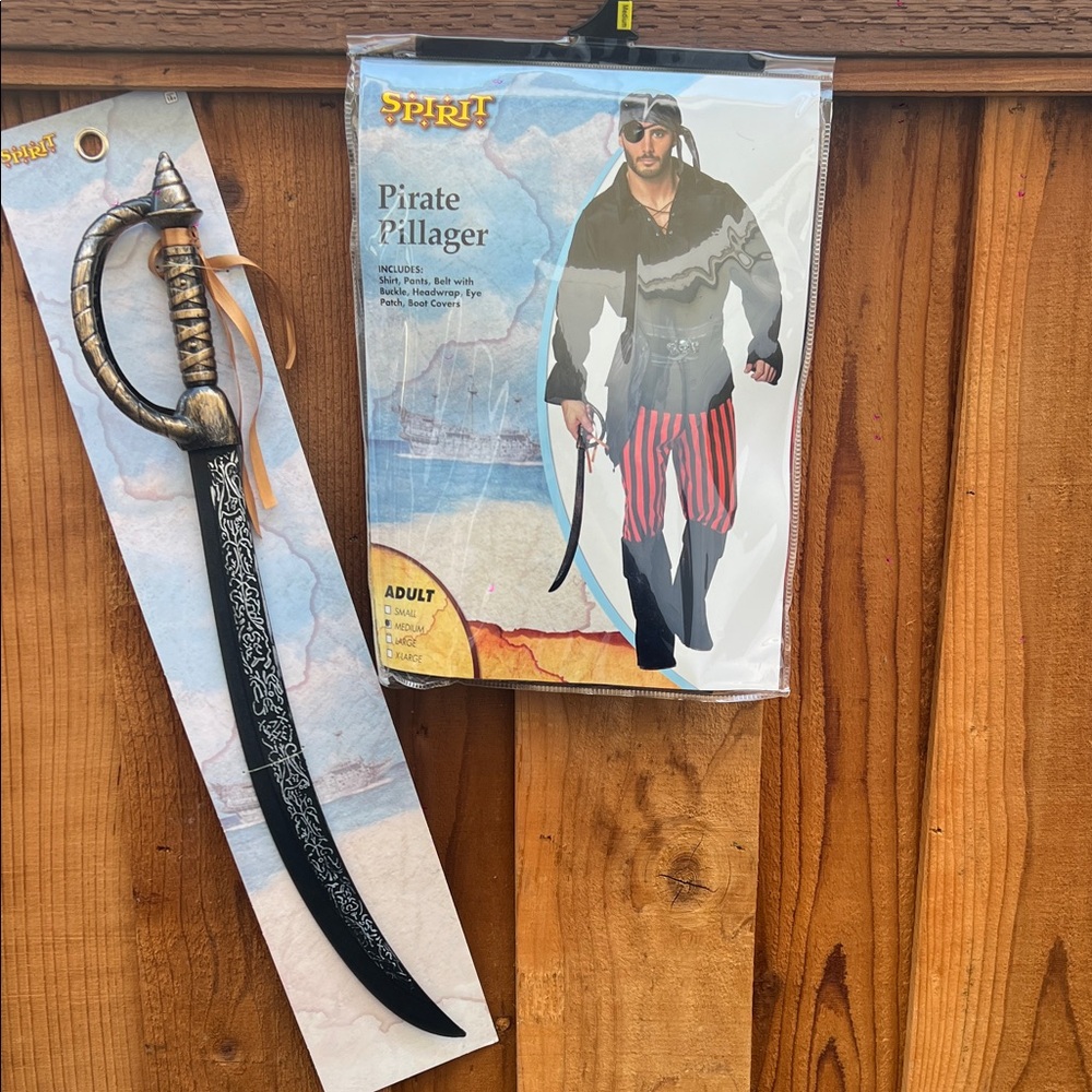 Halloween costume Spirit Pirate Pillager Costume with Black and Red Stripes